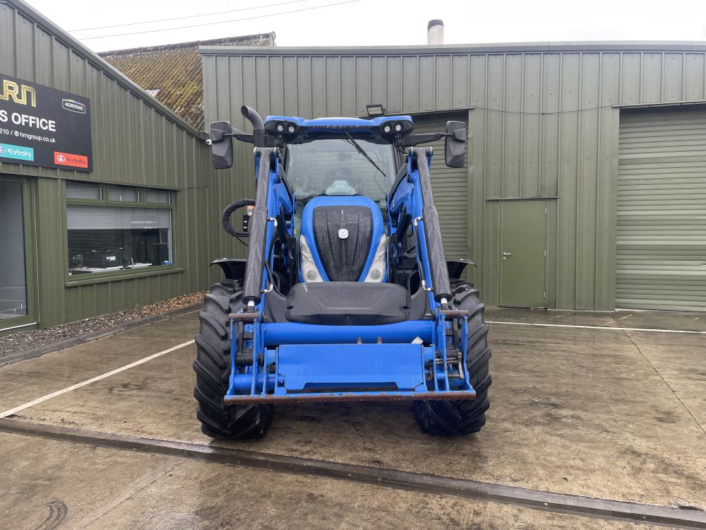 NEW HOLLAND T6.180 TRACTOR (71038799) - Image 9