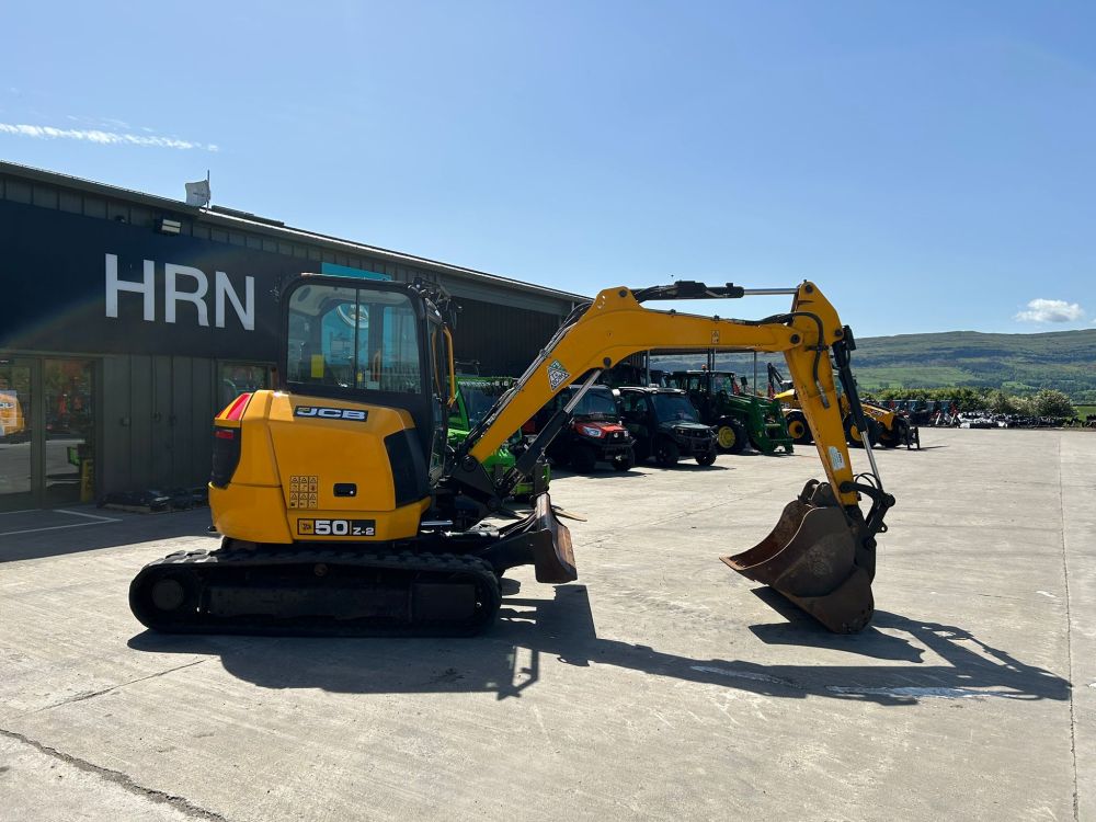 JCB 50Z-2 EXCAVATOR (71038481)