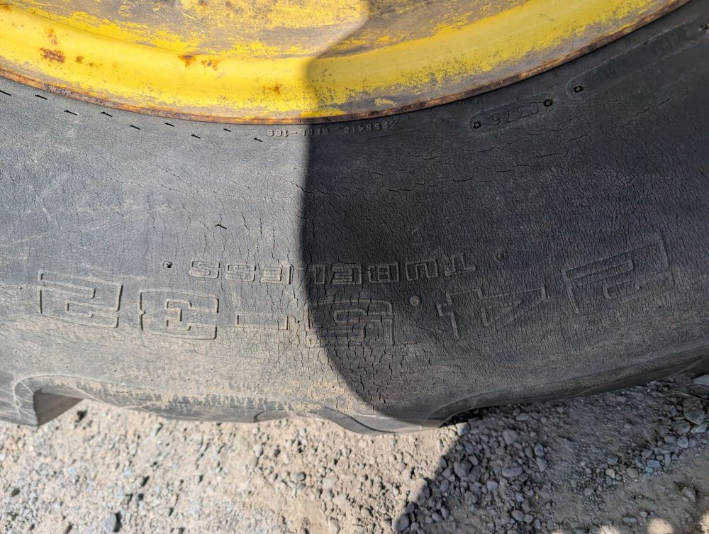 JOHN DEERE 2258 HILLMASTER COMBINE (71038462) - Image 17