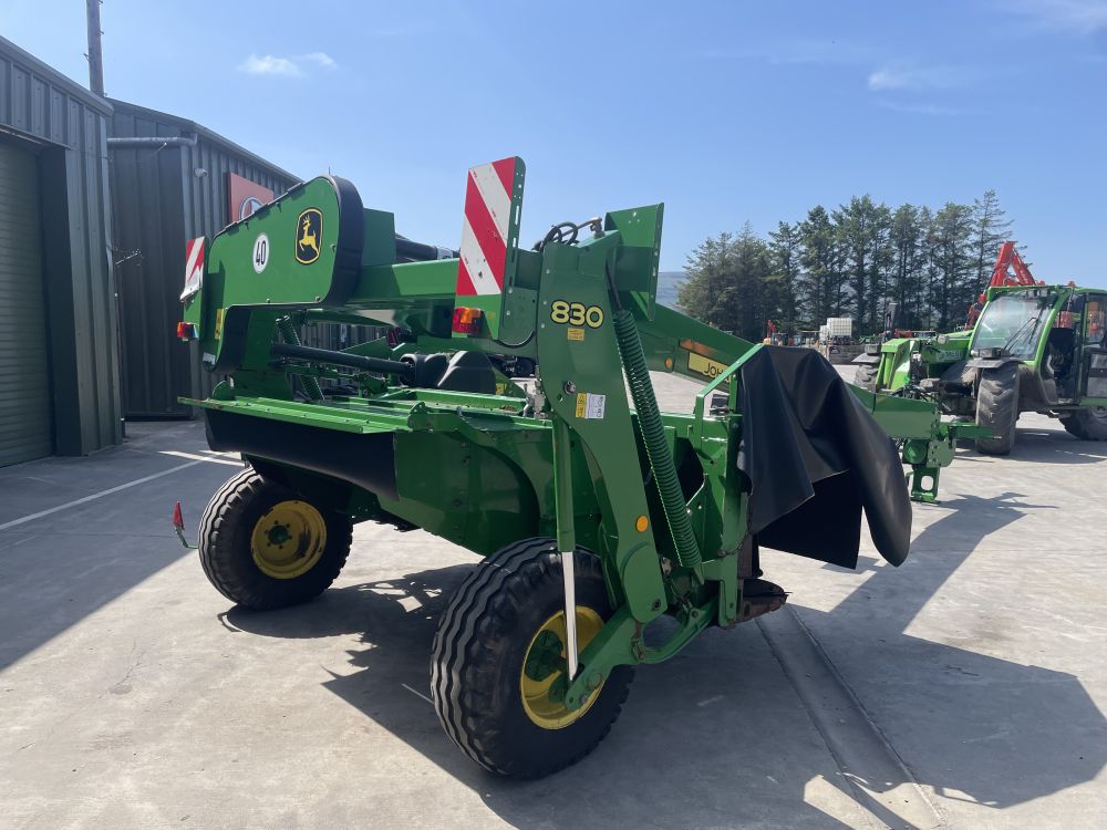 JOHN DEERE 830 MOWER (71038889) - Image 6