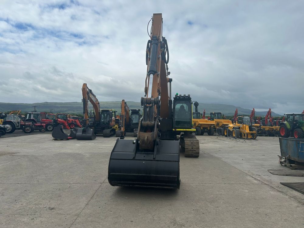 CASE CX300D CRAWLER EXCAVATOR (71038626) - Image 6