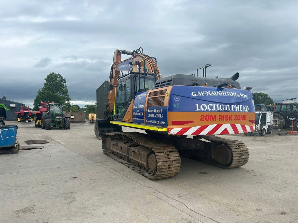 CASE CX300D CRAWLER EXCAVATOR (71038626) - Image 11