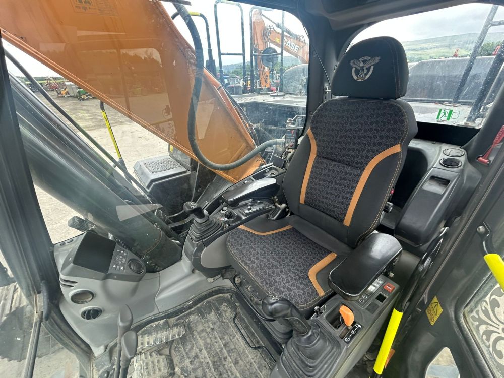 CASE CX300D CRAWLER EXCAVATOR (71038626) - Image 19