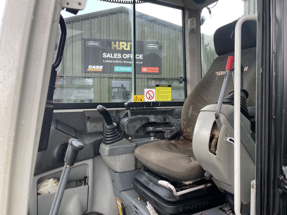 TAKEUCHI TB230 EXCAVATOR (12012517) - Image 14