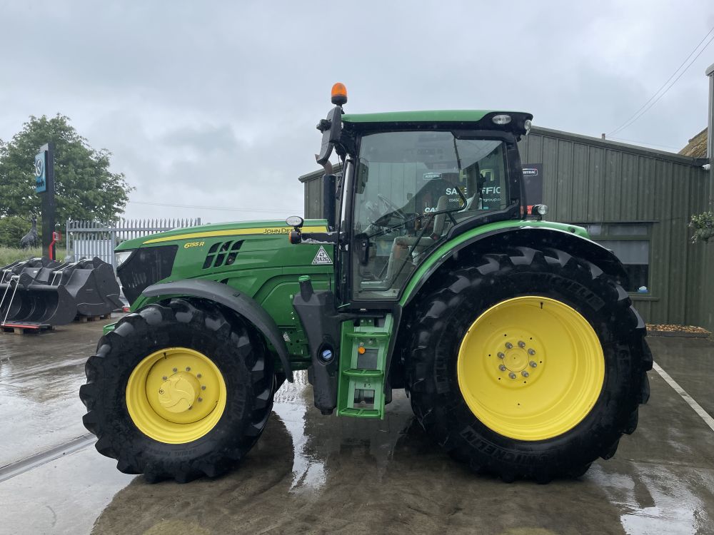 JOHN DEERE 6155R TRACTOR (71038938) - Image 9
