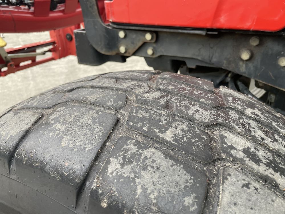 MASSEY FERGUSON 3635 TRACTOR (71038634) - Image 11